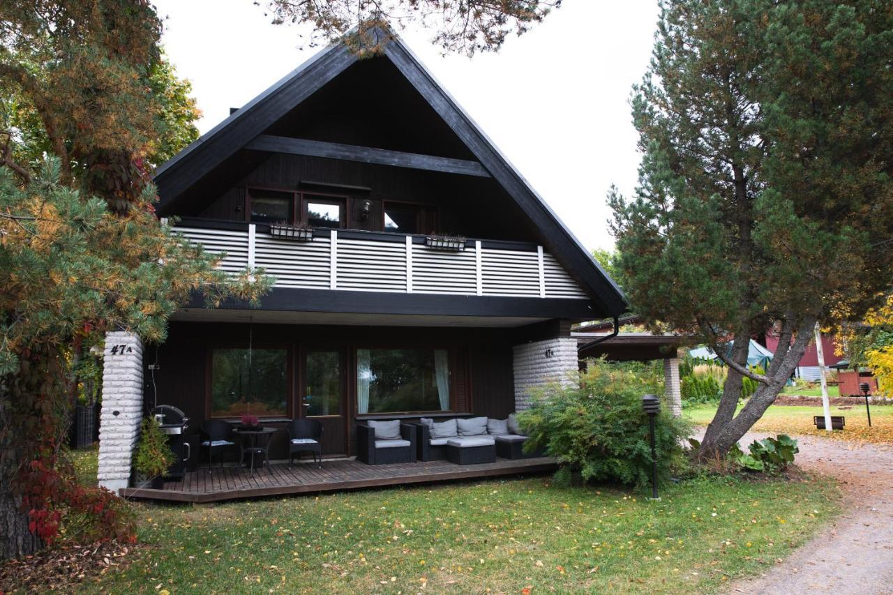 Villa Jupperi Espoossa Exteriör bild