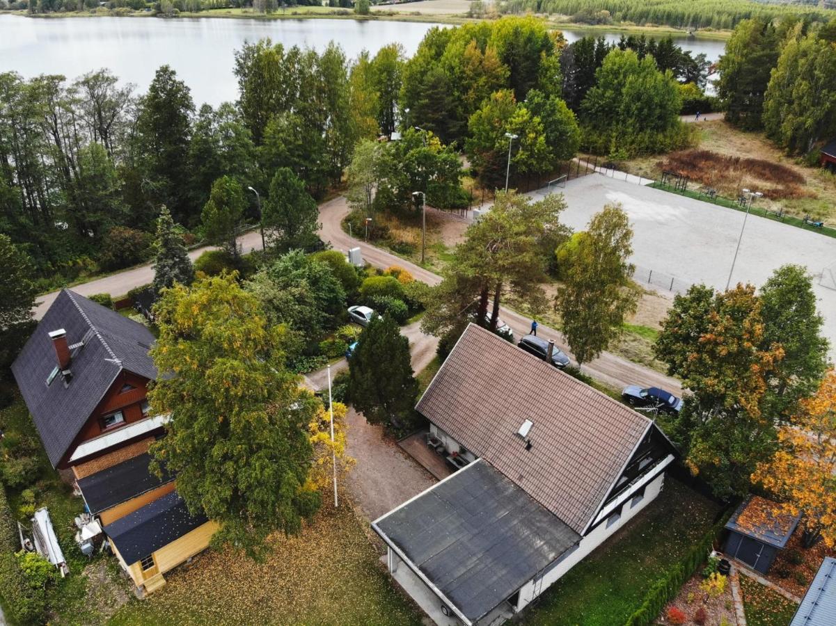 Villa Jupperi Espoossa Exteriör bild